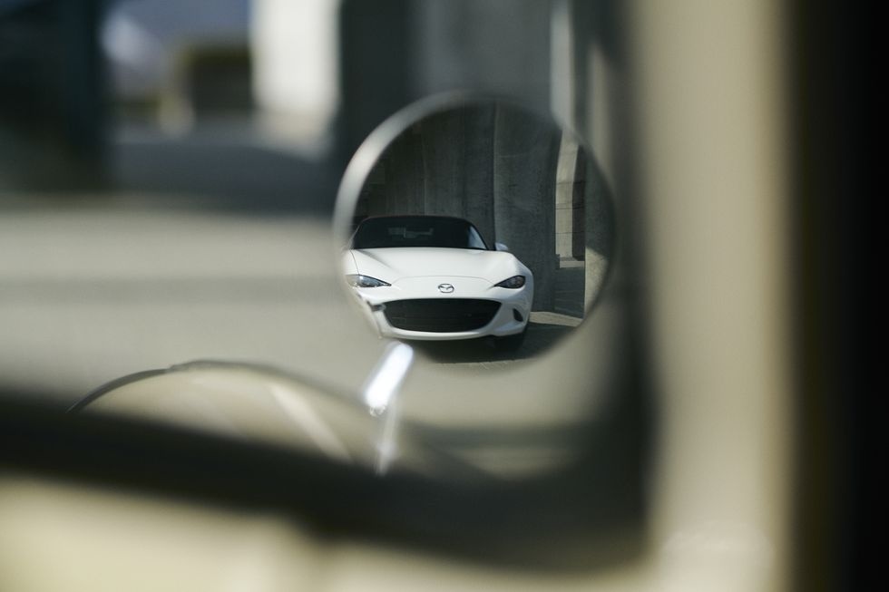 Mazda,  bo suu tap,  ky niem 100 nam, anh 2