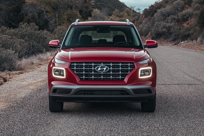 Genesis G80 2021 dau tien bi boc chay tai Han Quoc hinh anh