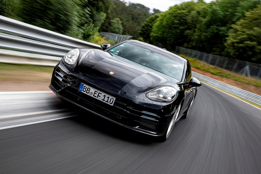 Porsche Panamera Turbo 2021 lap ky luc moi tai truong dua Nurburgring anh 3