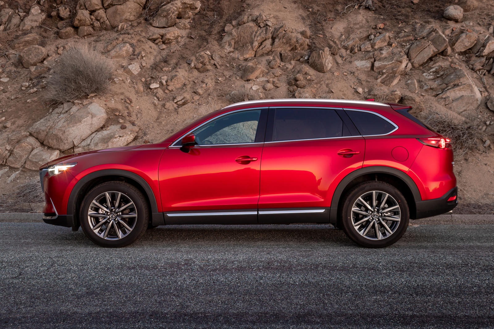 Mazda CX-9,  crossover,  Mazda Connect ảnh 2 Mazda CX-9,  crossover,  Mazda Connect anh 2