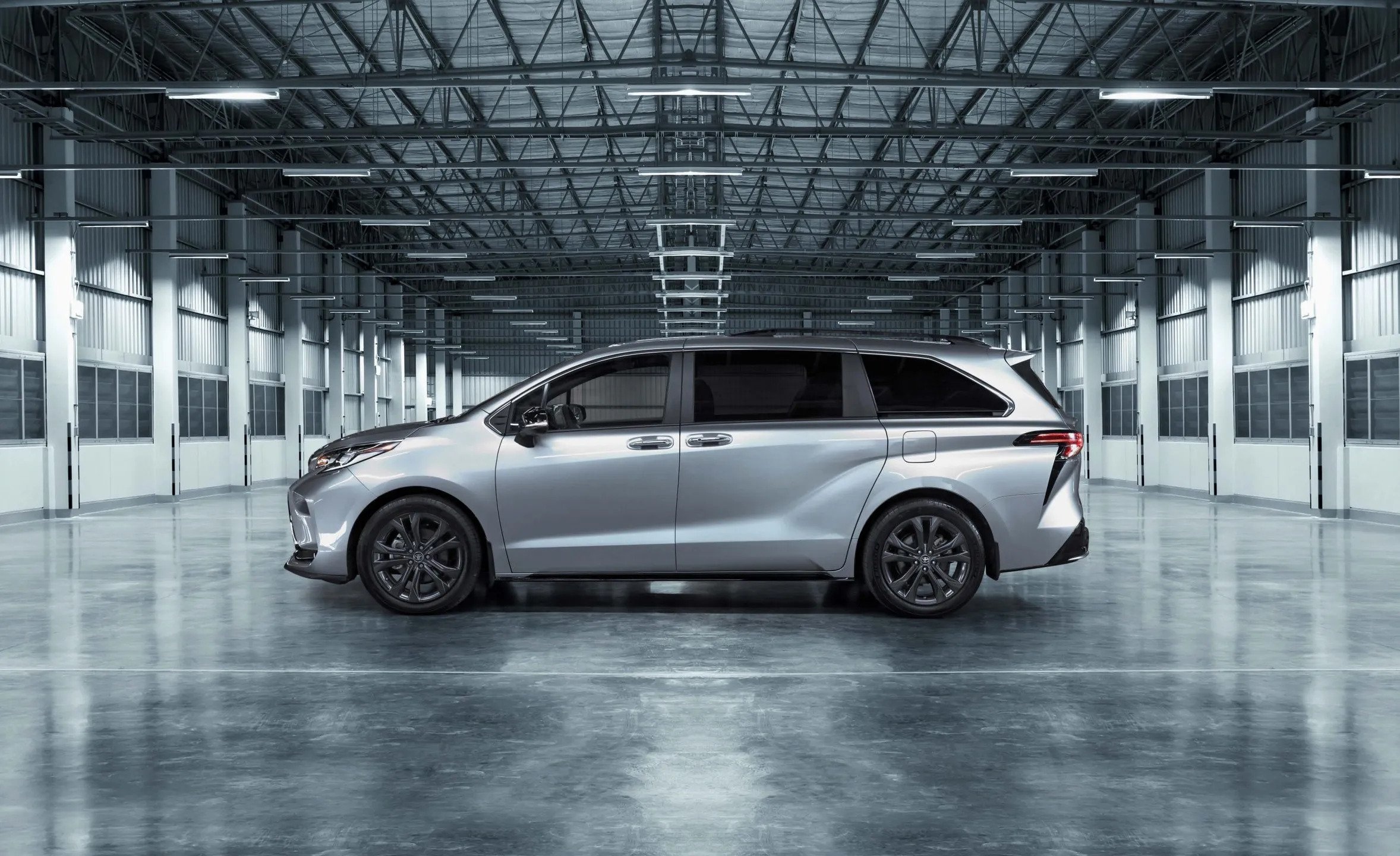 Toyota Sienna ảnh 2 Toyota Sienna anh 2