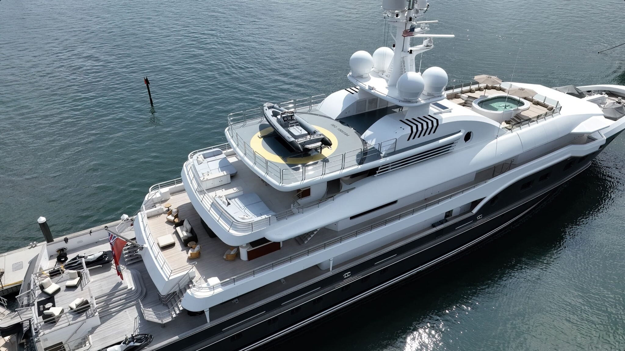 Sieu du thuyen 69 trieu USD cua co giam doc dieu hanh doi dua McLaren hinh anh