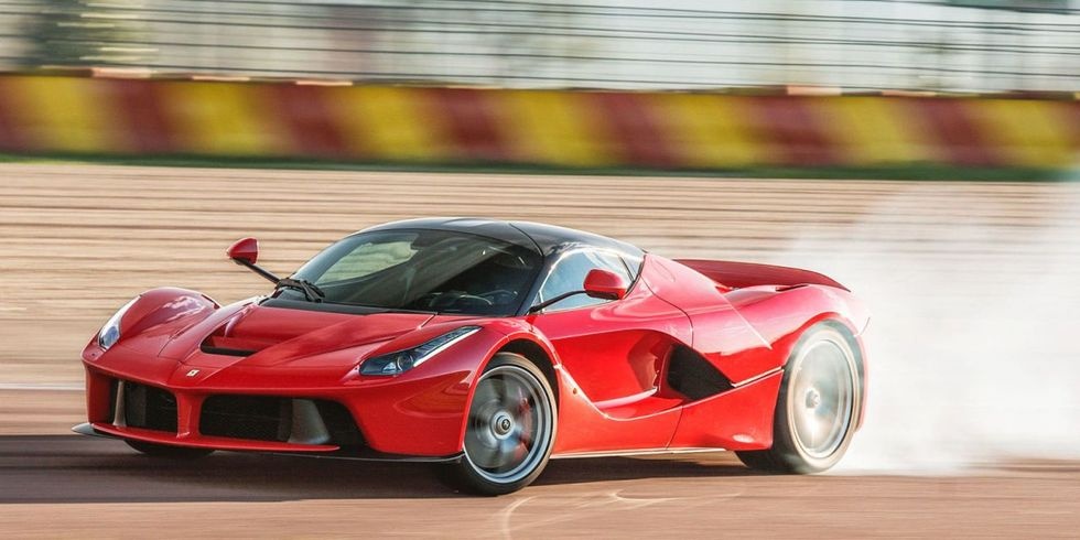 Ferrari len ke hoach ra mat mau xe ke nhiem LaFerrari hinh anh