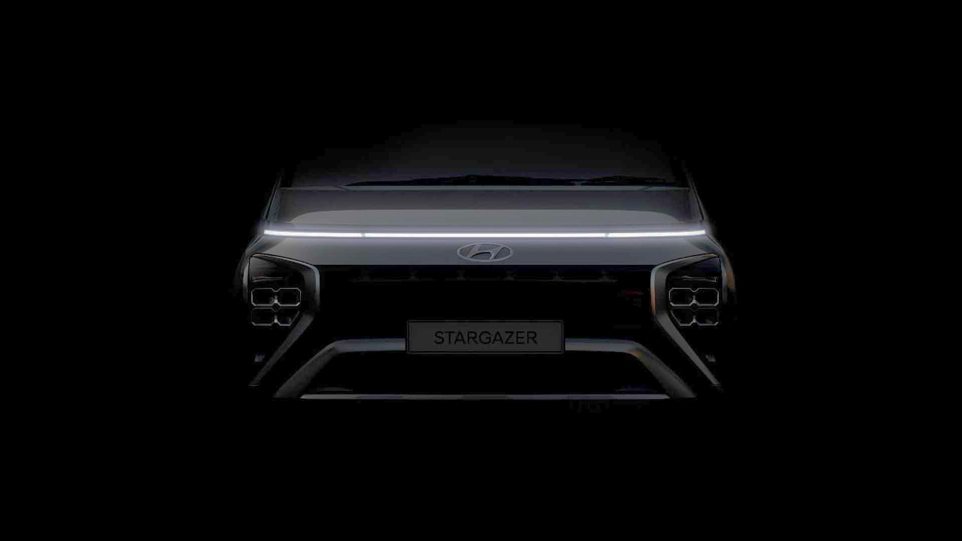 Hyundai Stargazer sap ra mat canh tranh voi Mitsubishi Xpander hinh anh
