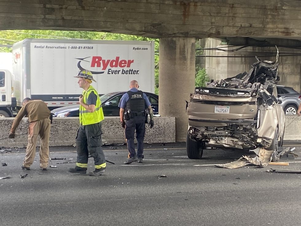 Range Rover rơi khỏi xe vận chuyển,  sự cố Range Rover,  Range Rover 2023 ảnh 6 Range Rover roi khoi xe van chuyen,  su co Range Rover,  Range Rover 2023 anh 6