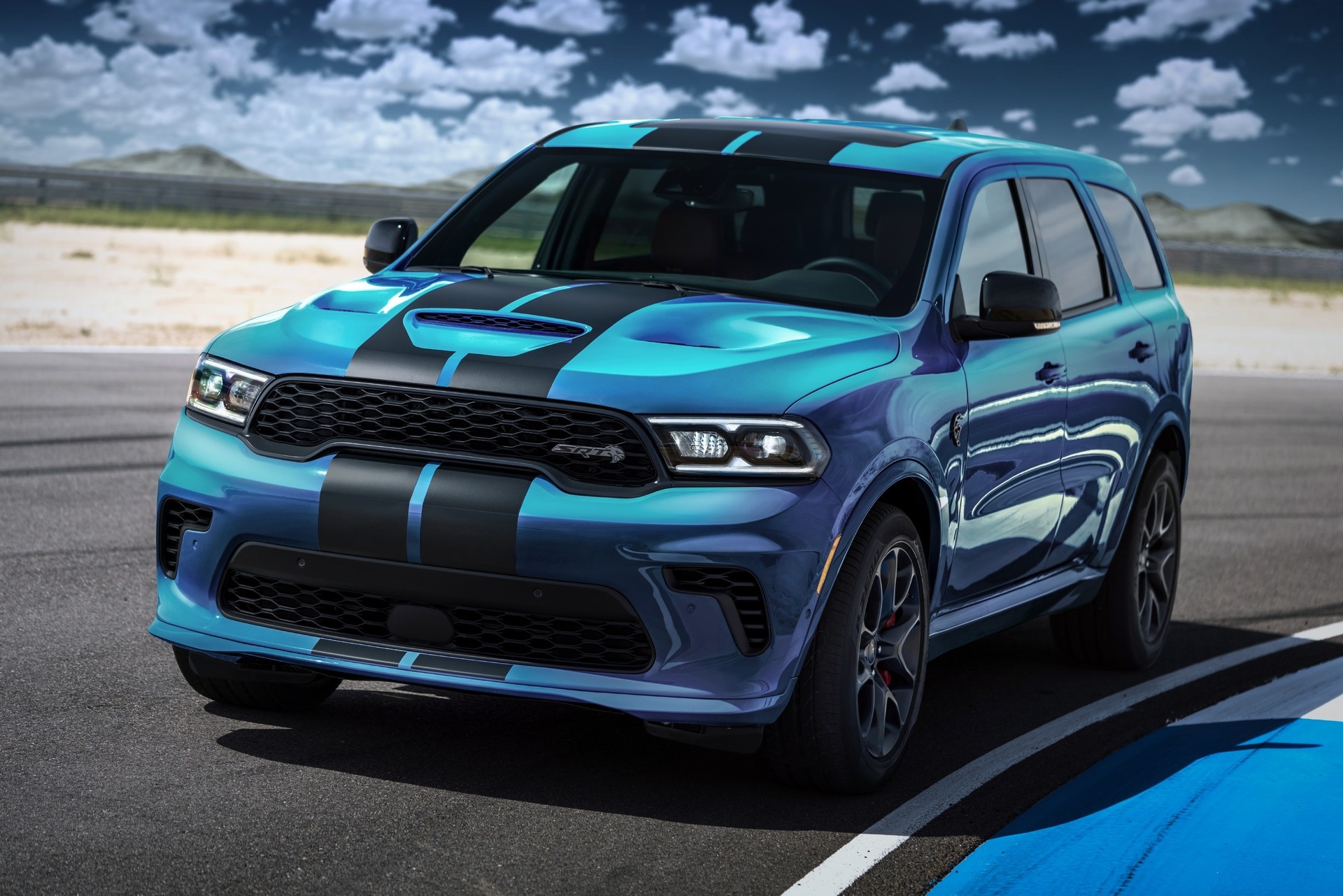 Dodge Durango SRT Hellcat,  Dodge Speed Week,  SUV ảnh 1 Dodge Durango SRT Hellcat,  Dodge Speed Week,  SUV anh 1