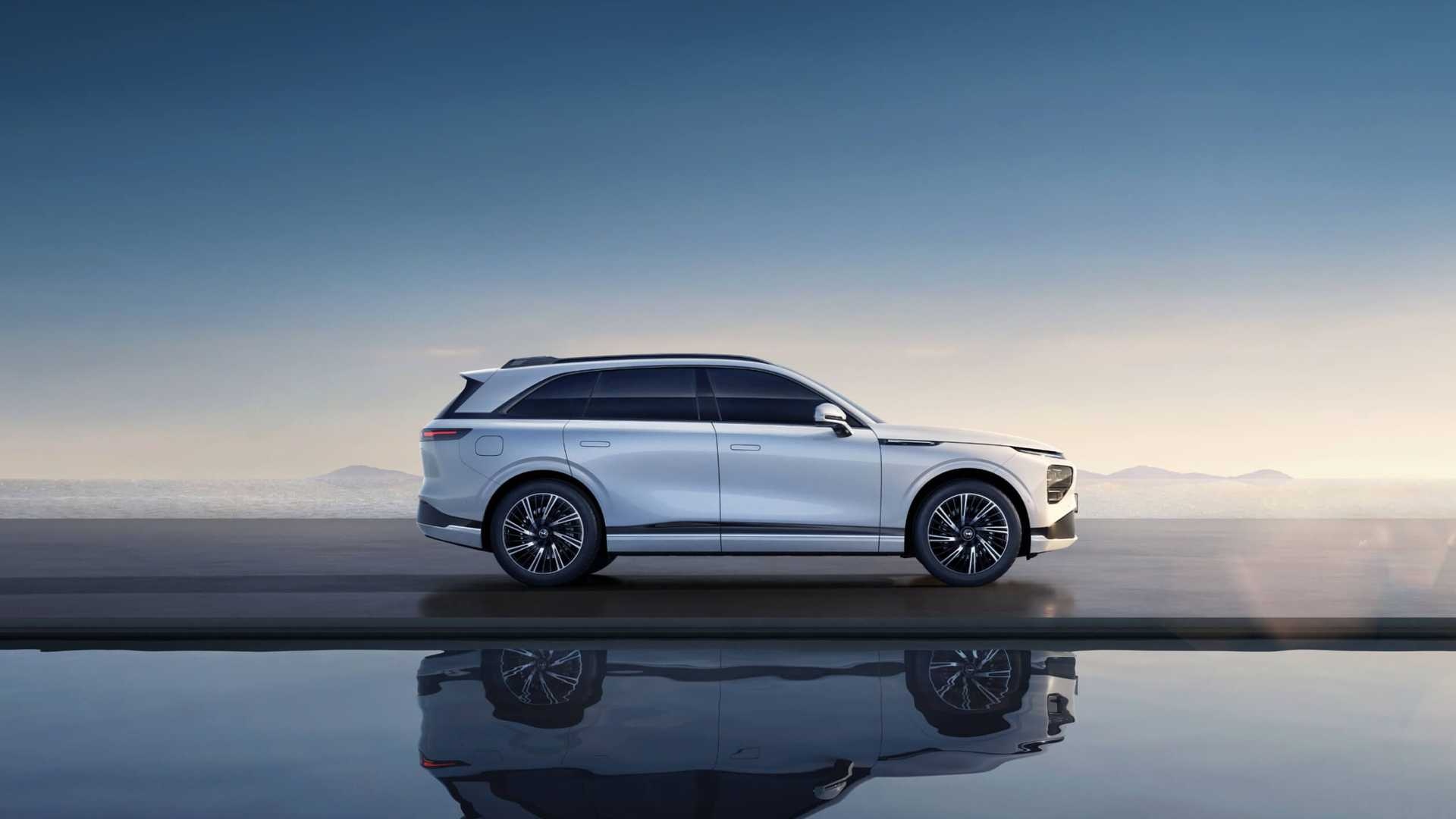 Xpeng G9,  Tesla,  xe điện ảnh 6 Xpeng G9,  Tesla,  xe dien anh 6