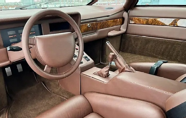 Aston Martin Bulldog,  Classic Motor Cars ảnh 6 Aston Martin Bulldog,  Classic Motor Cars anh 6