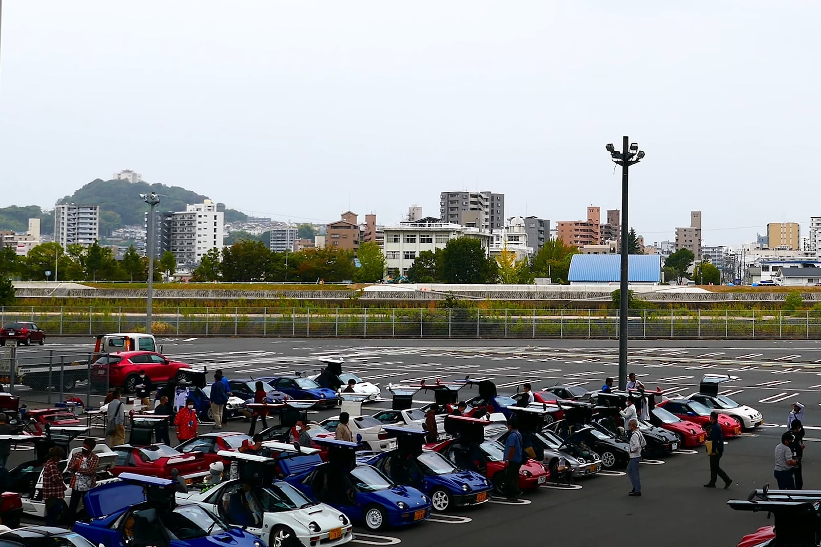 Mazda,  Autozam AZ-1,  xe mini,  thời kỳ bong bóng ảnh 3 Mazda,  Autozam AZ-1,  xe mini,  thoi ky bong bong anh 3