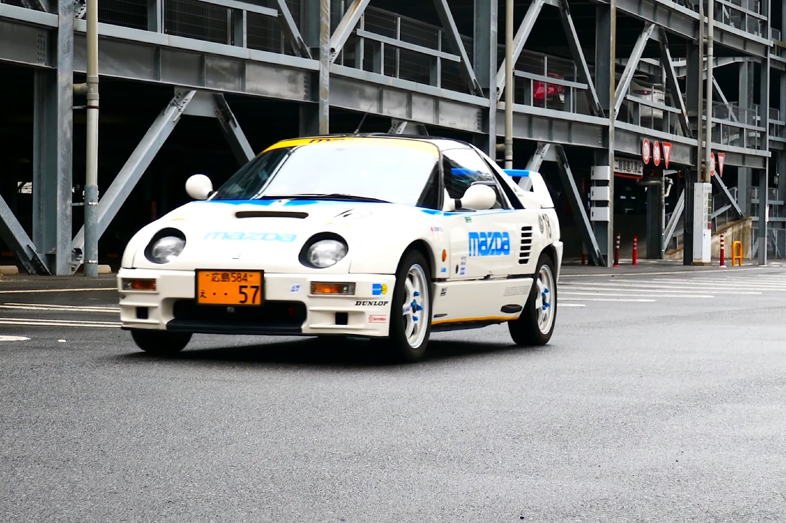Mazda,  Autozam AZ-1,  xe mini,  thời kỳ bong bóng ảnh 5 Mazda,  Autozam AZ-1,  xe mini,  thoi ky bong bong anh 5