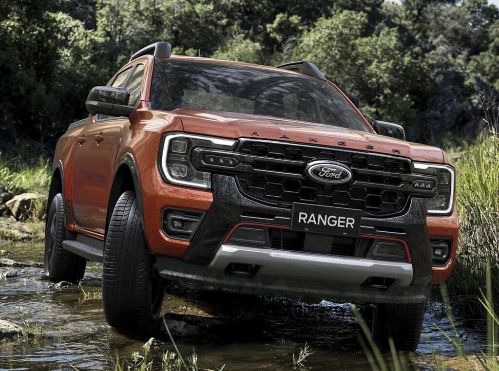 Ford Ranger Stormtrak, Wildtrak, Thái Lan ảnh 2 Ford Ranger Stormtrak, Wildtrak, Thai Lan anh 2