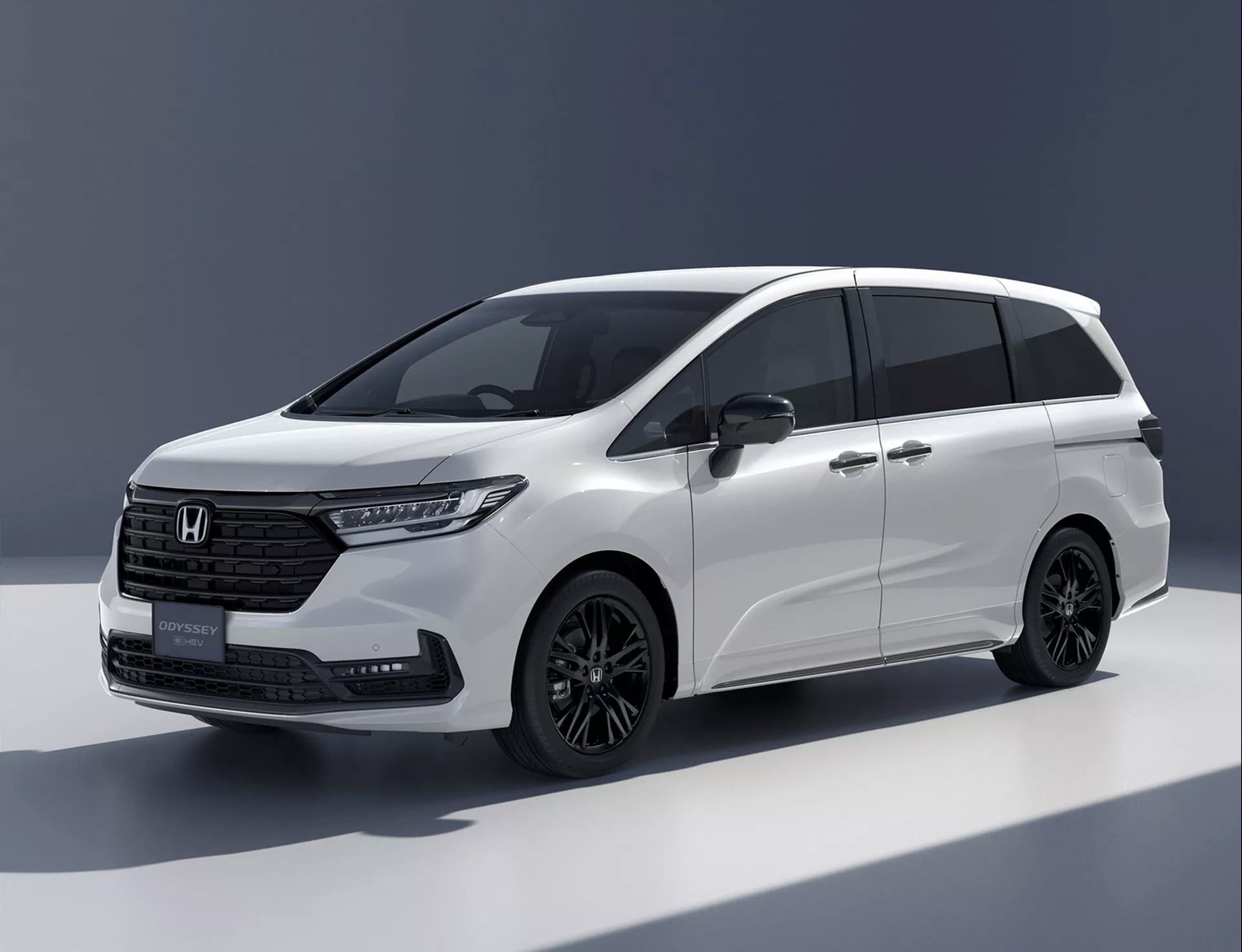 Honda Odyssey 2023 ra mat tai Nhat, nhap khau tu Trung Quoc hinh anh