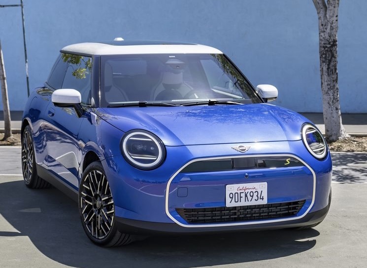 Mini Cooper S,  Mini Cooper,  Cooper chay dien,  Mini Cooper moi anh 1