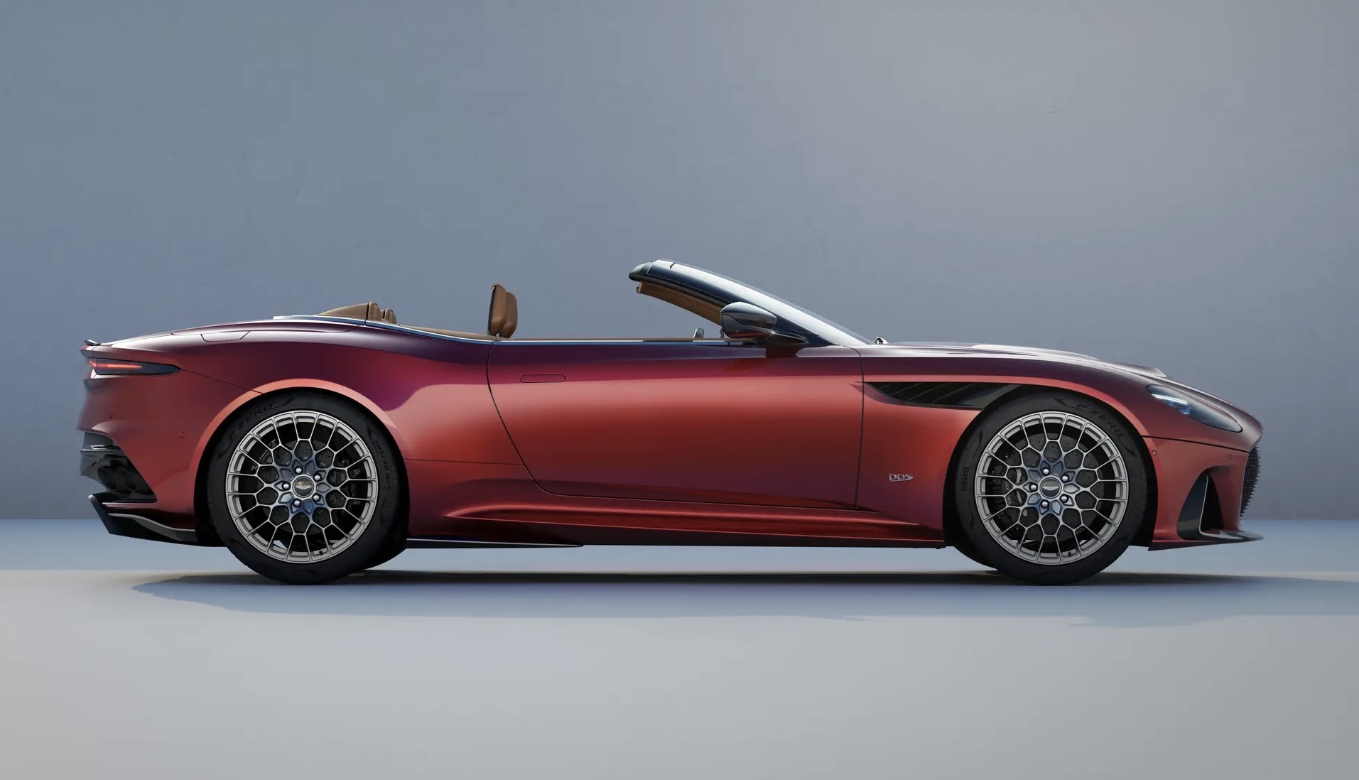 Aston Martin DBS, 770 Ultimate Volante ảnh 2 Aston Martin DBS, 770 Ultimate Volante anh 2