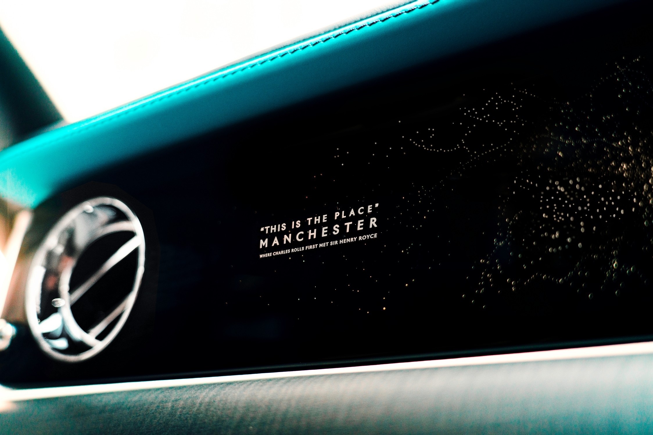 Rolls-Royce Ghost,  Manchester Ghost anh 5