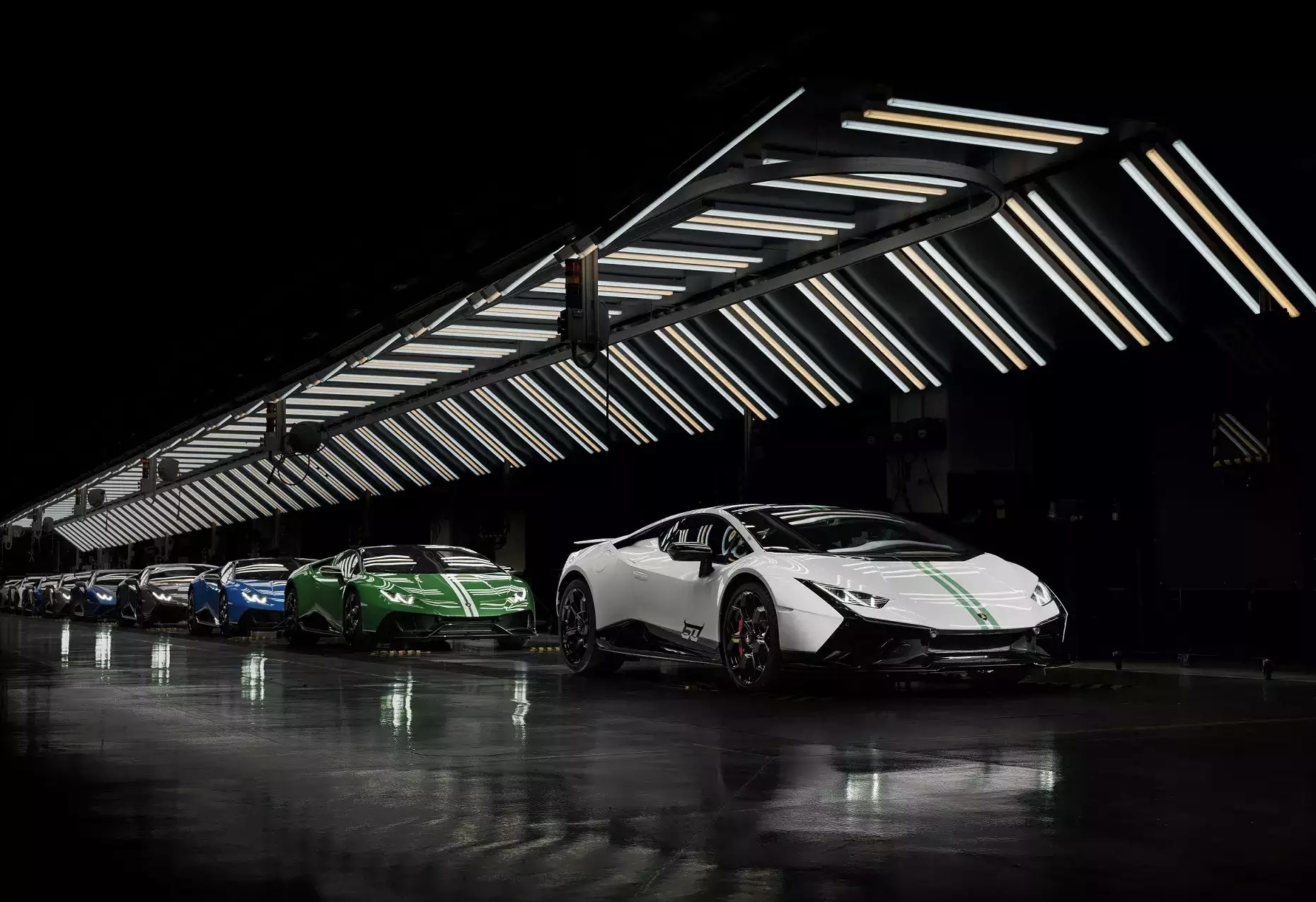 Lamborghini Huracan,  Huracan Tecnica,  Huracan EVO Spyder,  60th Anniversary,  image 1 Lamborghini Huracan,  Huracan Tecnica,  Huracan EVO Spyder,  60th Anniversary,  image 1
