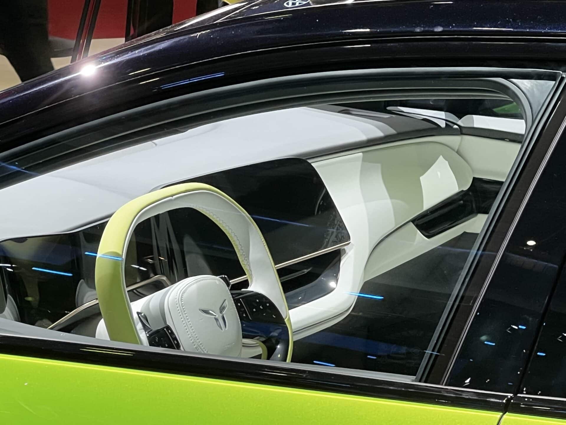 Hongqi E001,  Hongqi New Energy,  xe Hồng Kỳ,  xe điện Trung Quốc ảnh 2 Hongqi E001,  Hongqi New Energy,  xe Hong Ky,  xe dien Trung Quoc anh 2