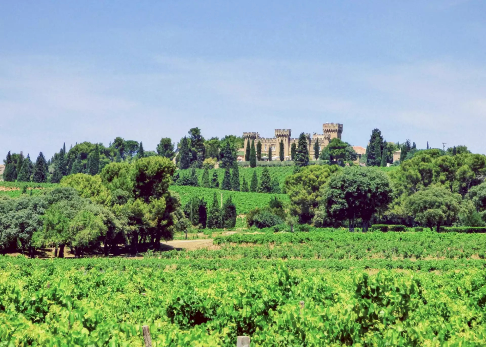 khach san lau dai Phap anh 8