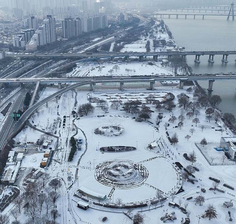 song lanh Han Quoc anh 1