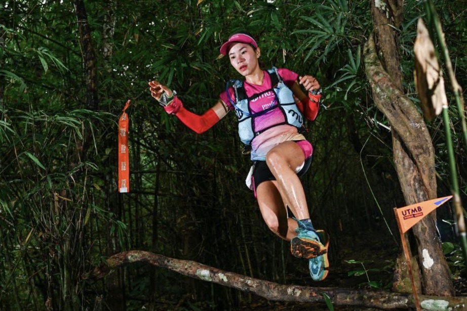 Voi 'runner ngoi sao' Ha Thi Hau, cuoc song sang trang tu khi chay bo hinh anh