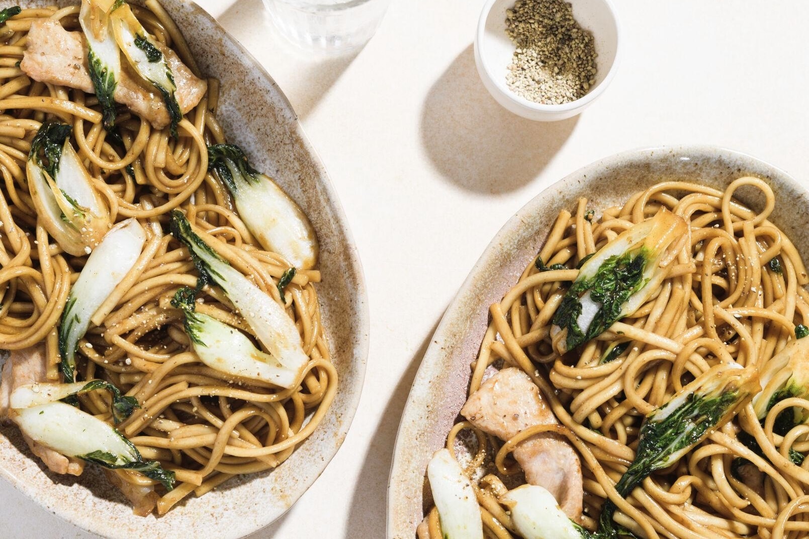 Doi gio chon mi xao kieu Thuong Hai cau thinh vuong trong nam moi hinh anh