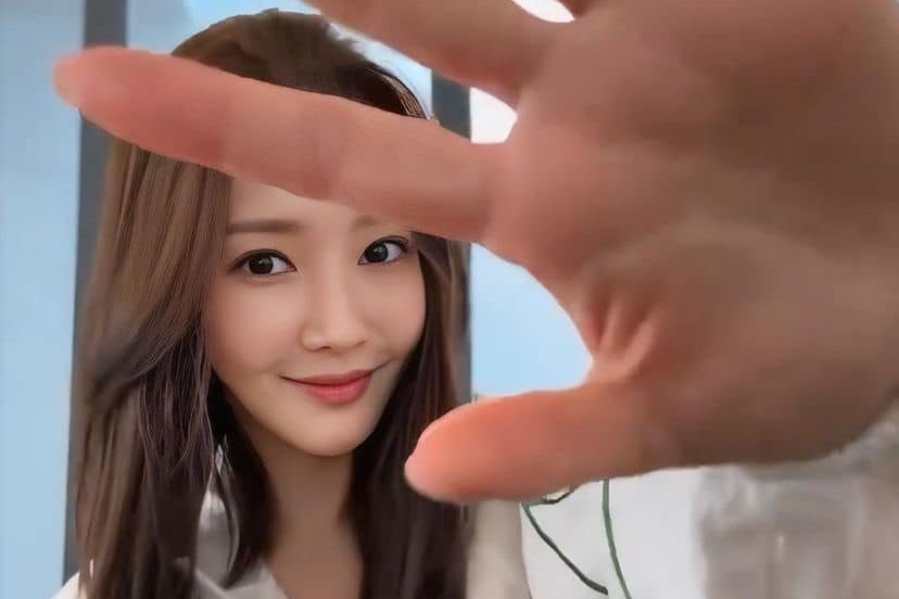 Nha Trang thu hut Park Min Young va loat idol Han Quoc den du lich hinh anh