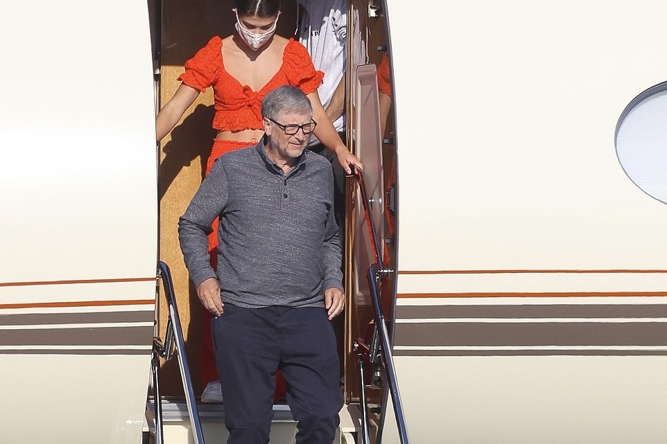 Da Nang muon thu hut dong khach hang sang nhu Bill Gates hinh anh