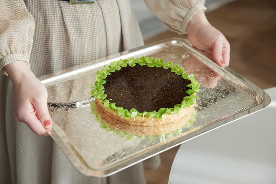 Co gi trong bua trua 4,5 trieu dong tai nha hang tot nhat chau A? hinh anh