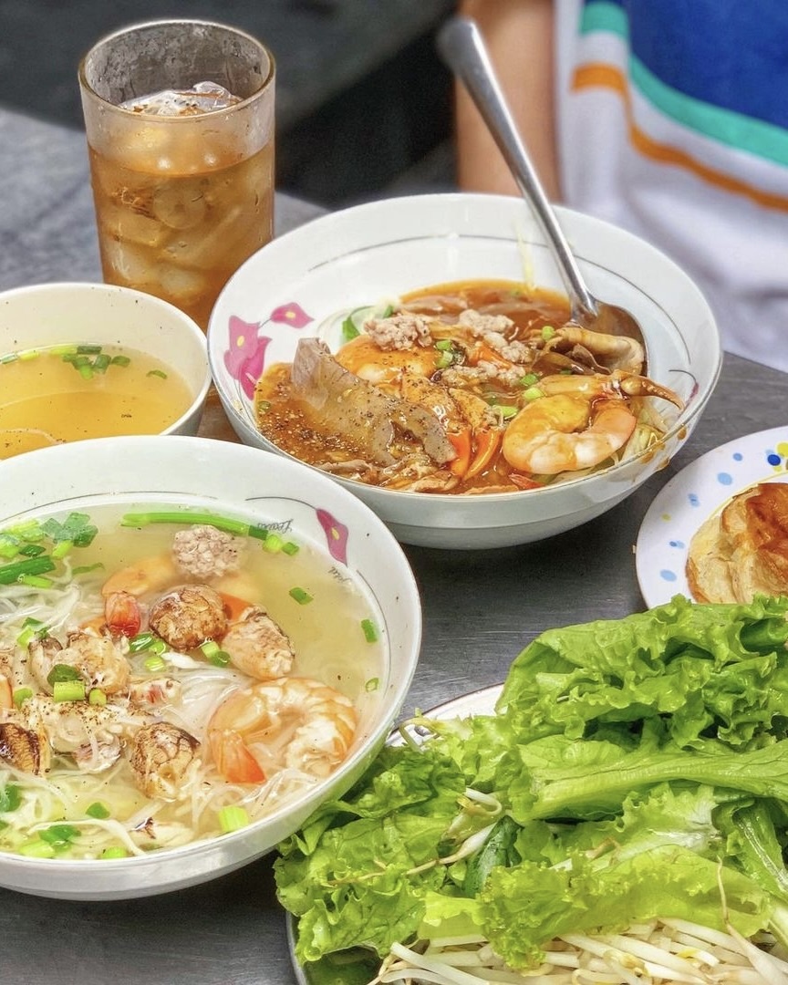 cơm trưa văn phòng ảnh 2 com trua van phong anh 2