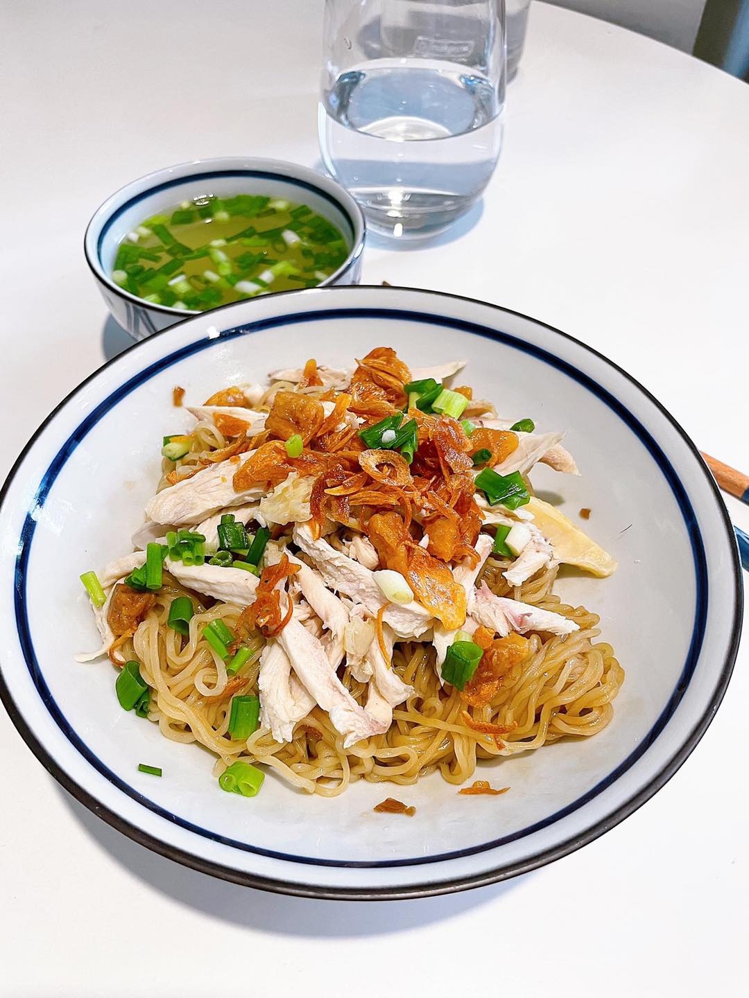 cơm trưa Phú Mỹ Hưng  ảnh 1 com trua Phu My Hung anh 1