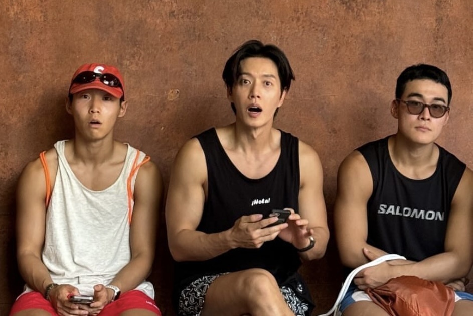 Park Hae Jin coi tran chay bo o Nha Trang hinh anh