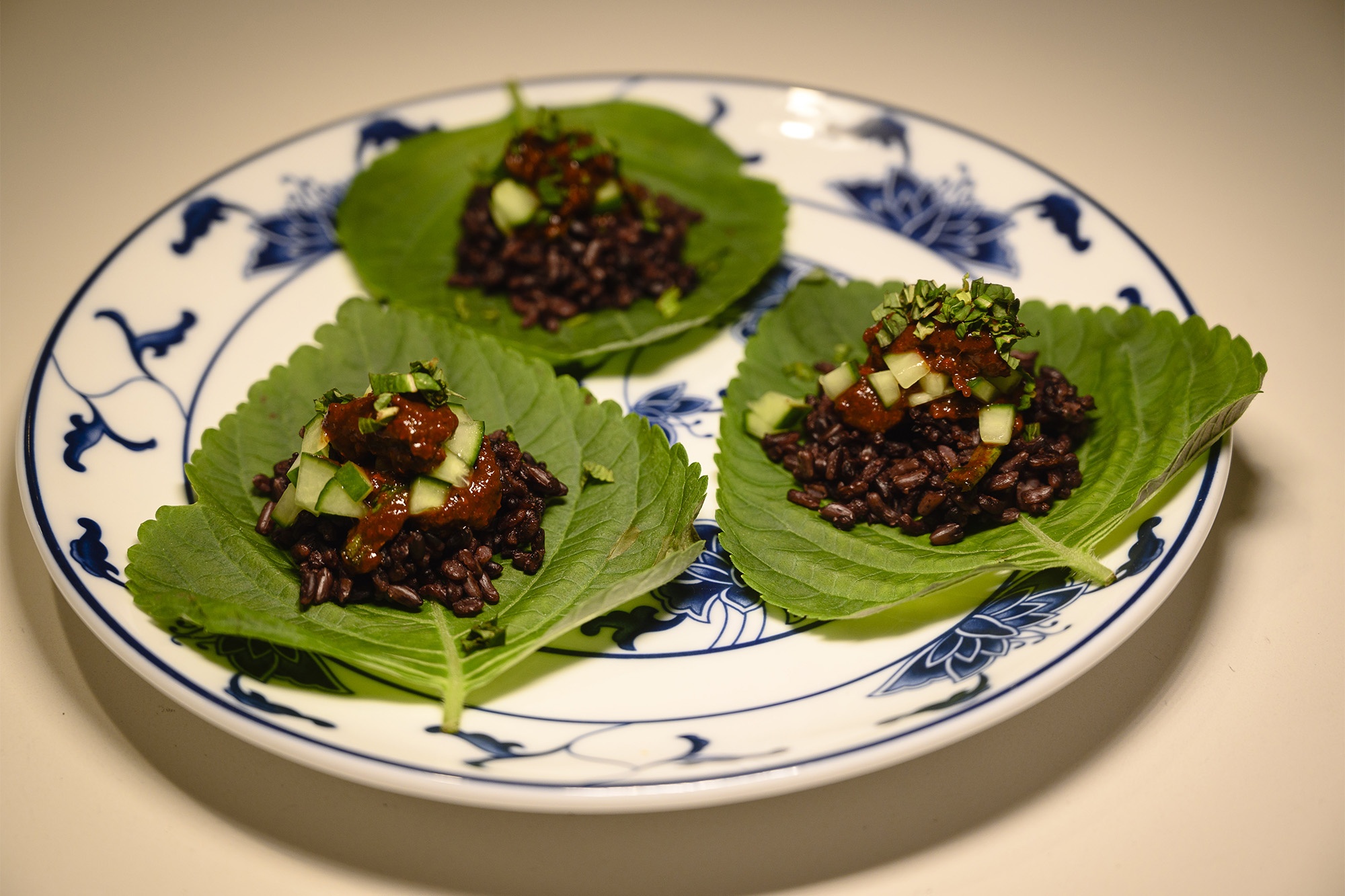 ve sầu xông khói ảnh 1 ve sau xong khoi anh 1