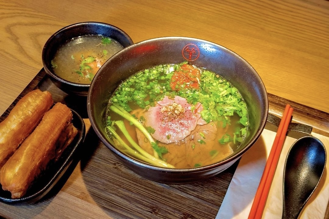 Ong chu Dh Foods thu pho tai quan Chi Pu: 'Qua man' hinh anh