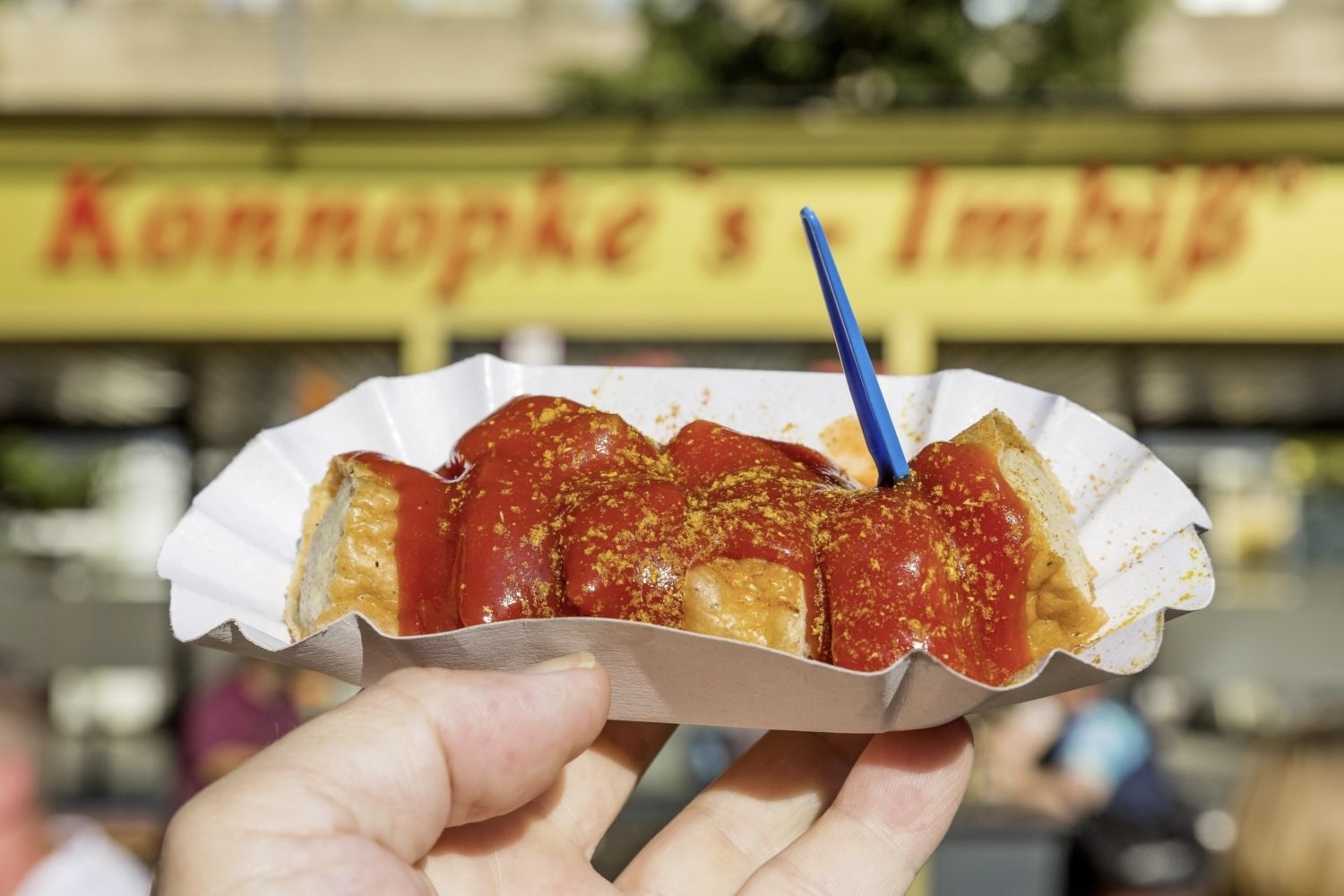 Mon fan 'an voi' truoc moi tran bong tai EURO 2024 hinh anh