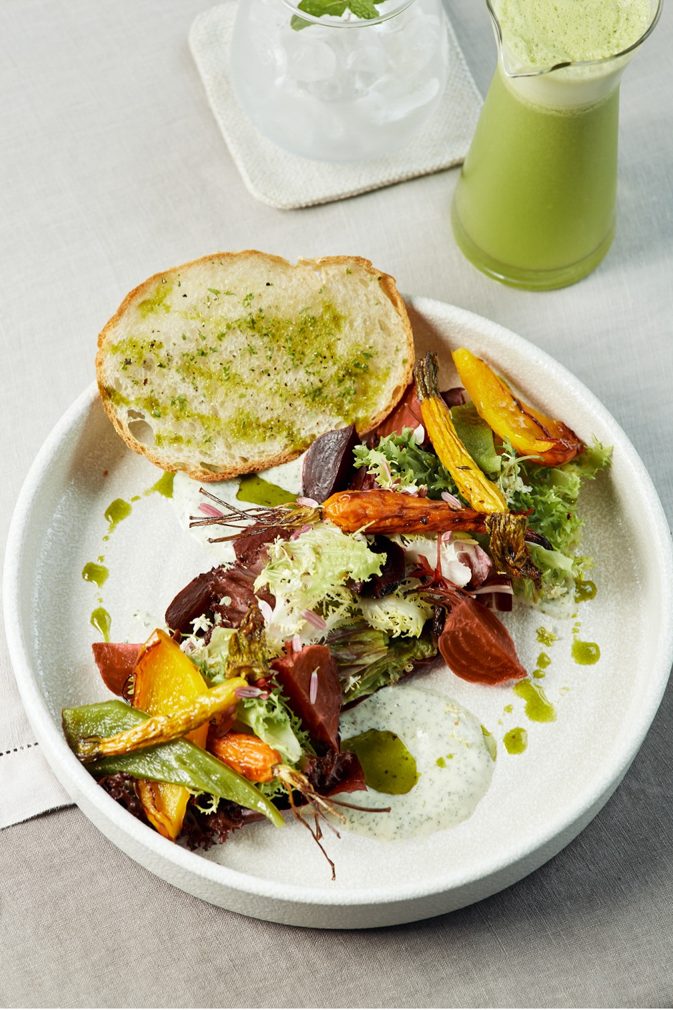 Fashionista Cafe anh 3