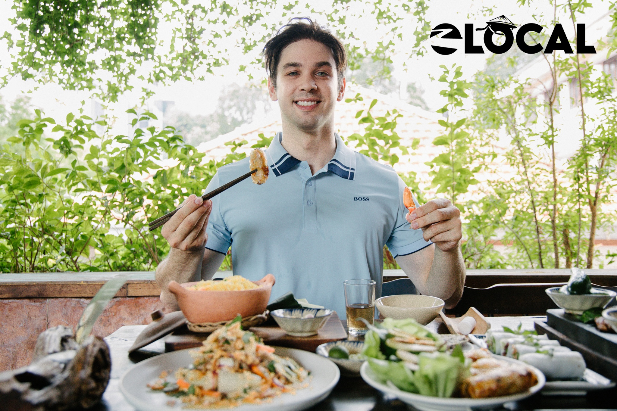 Khach Canada lan dau an mon Viet do Michelin goi y tai TP.HCM hinh anh