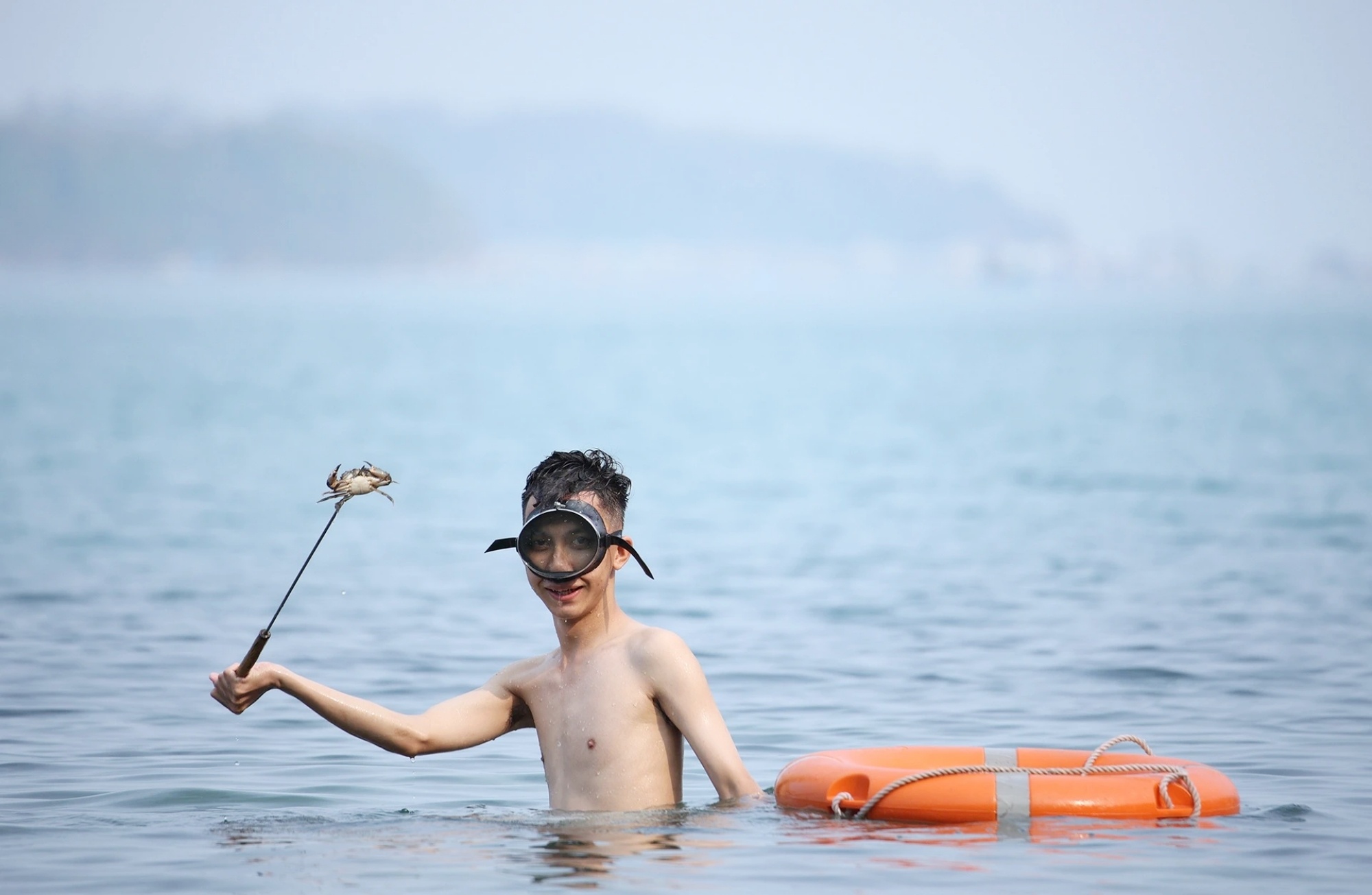 Mat viec vi mac ket tren dao Nam Du hinh anh