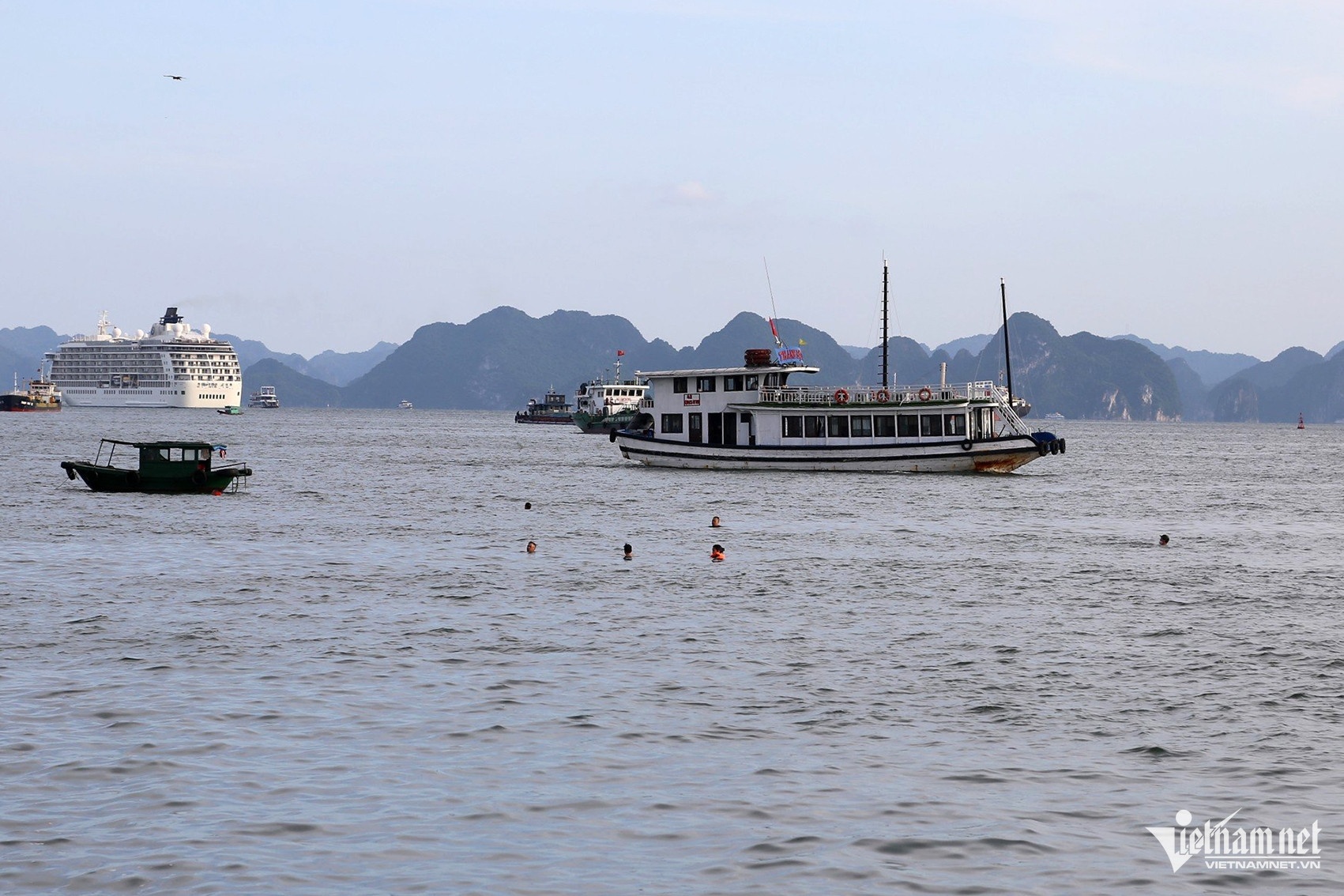 vinh Ha Long anh 9