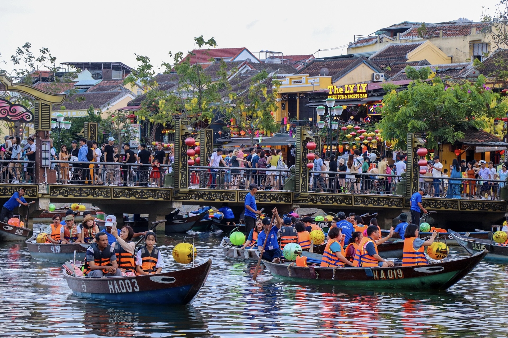 Hoi An khach ngoai anh 3