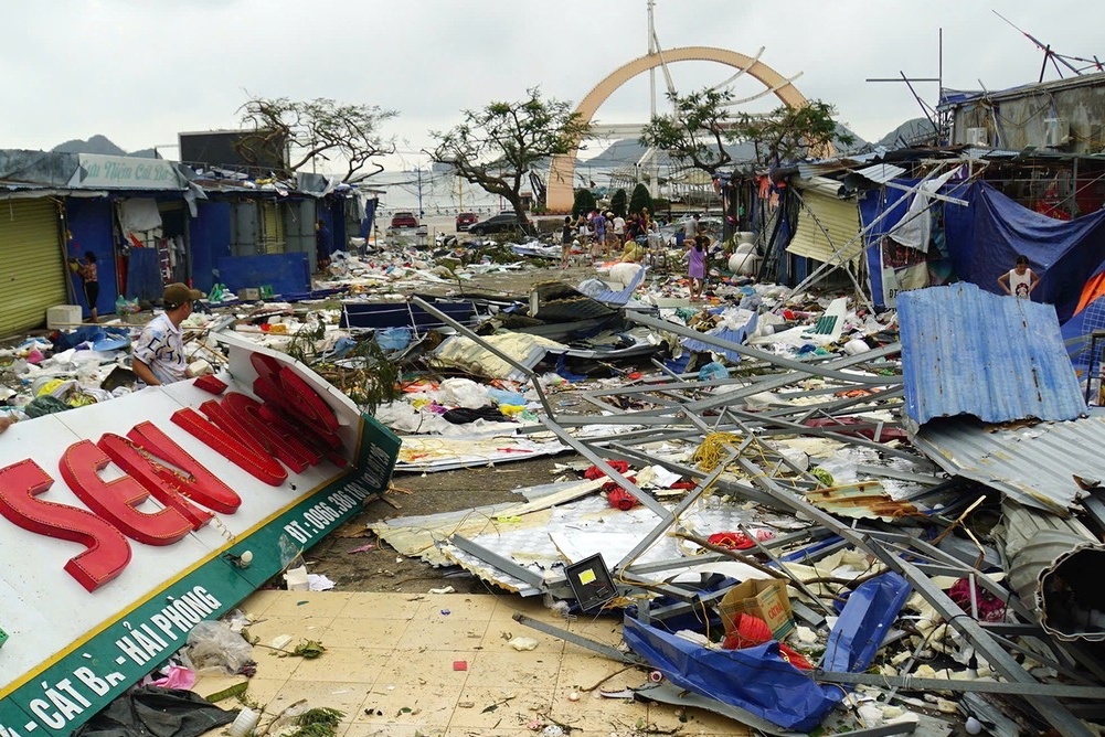 Canh tuong khung khiep o dao du lich Cat Ba hinh anh