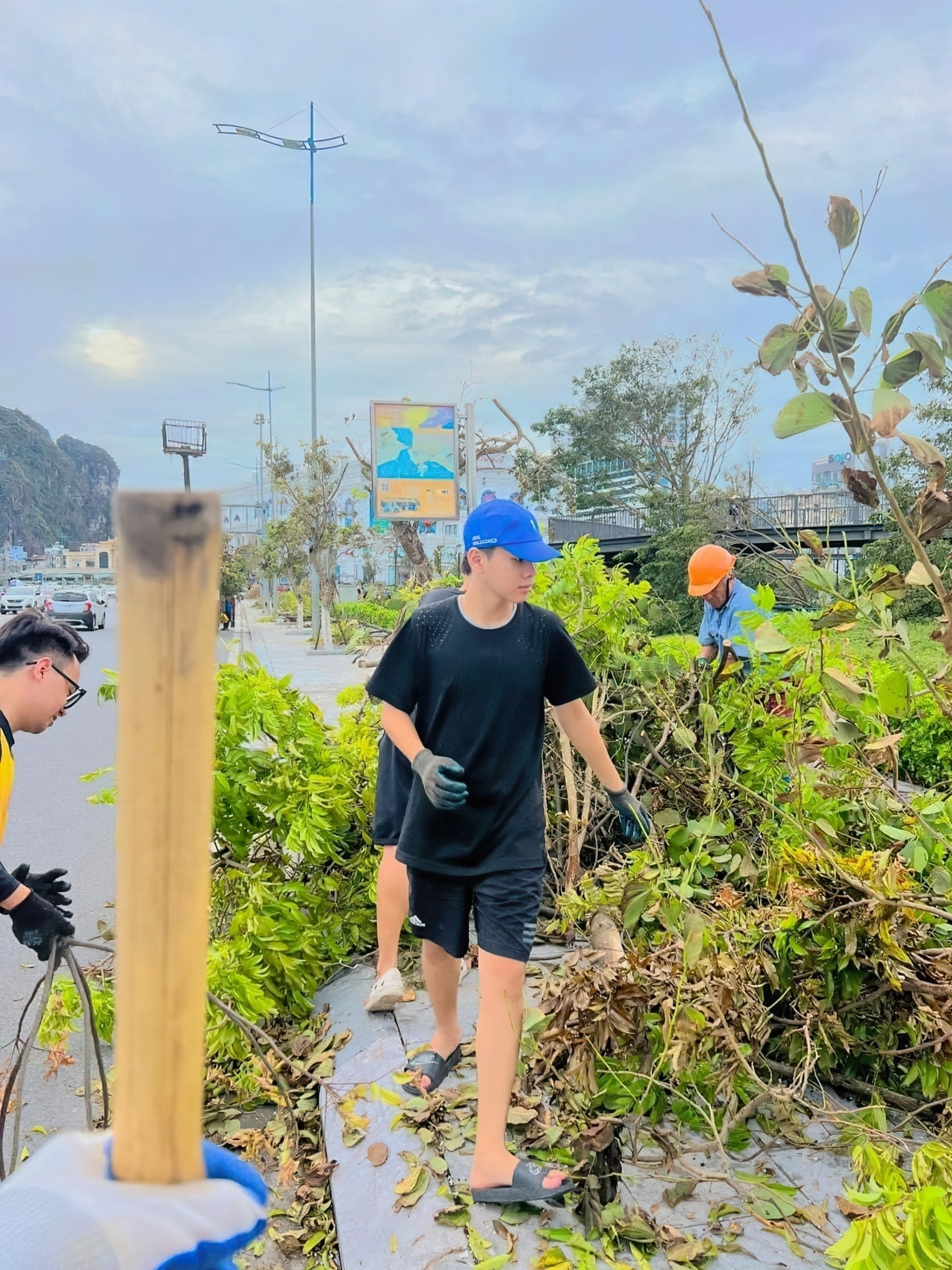 Khach Tay phu don Yagi anh 2