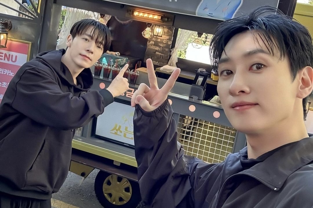 Thanh vien Super Junior an nem ran, doi mu coi tai Ha Noi hinh anh