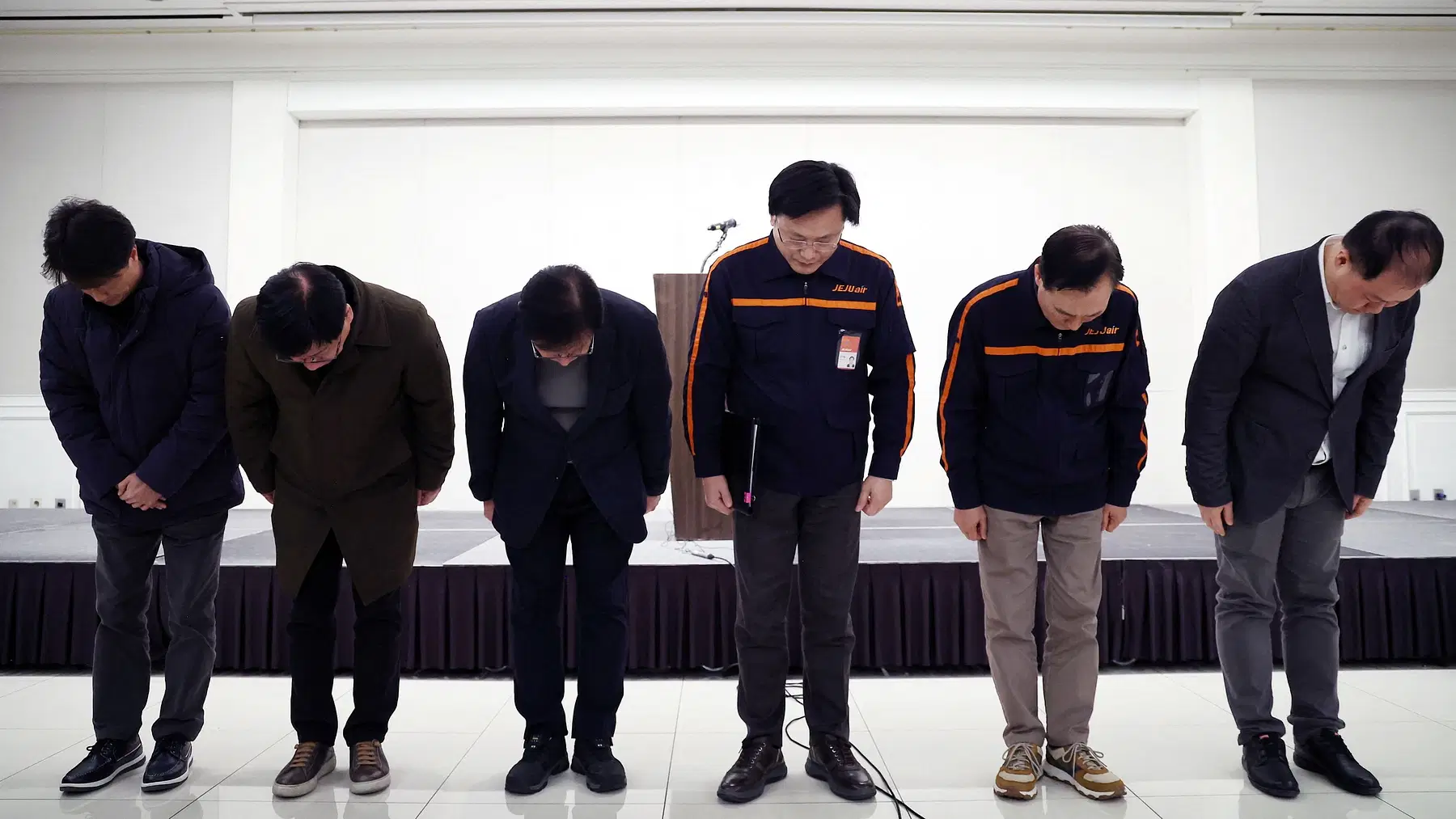 rơi máy bay jeju air  ảnh 2 roi may bay jeju air anh 2