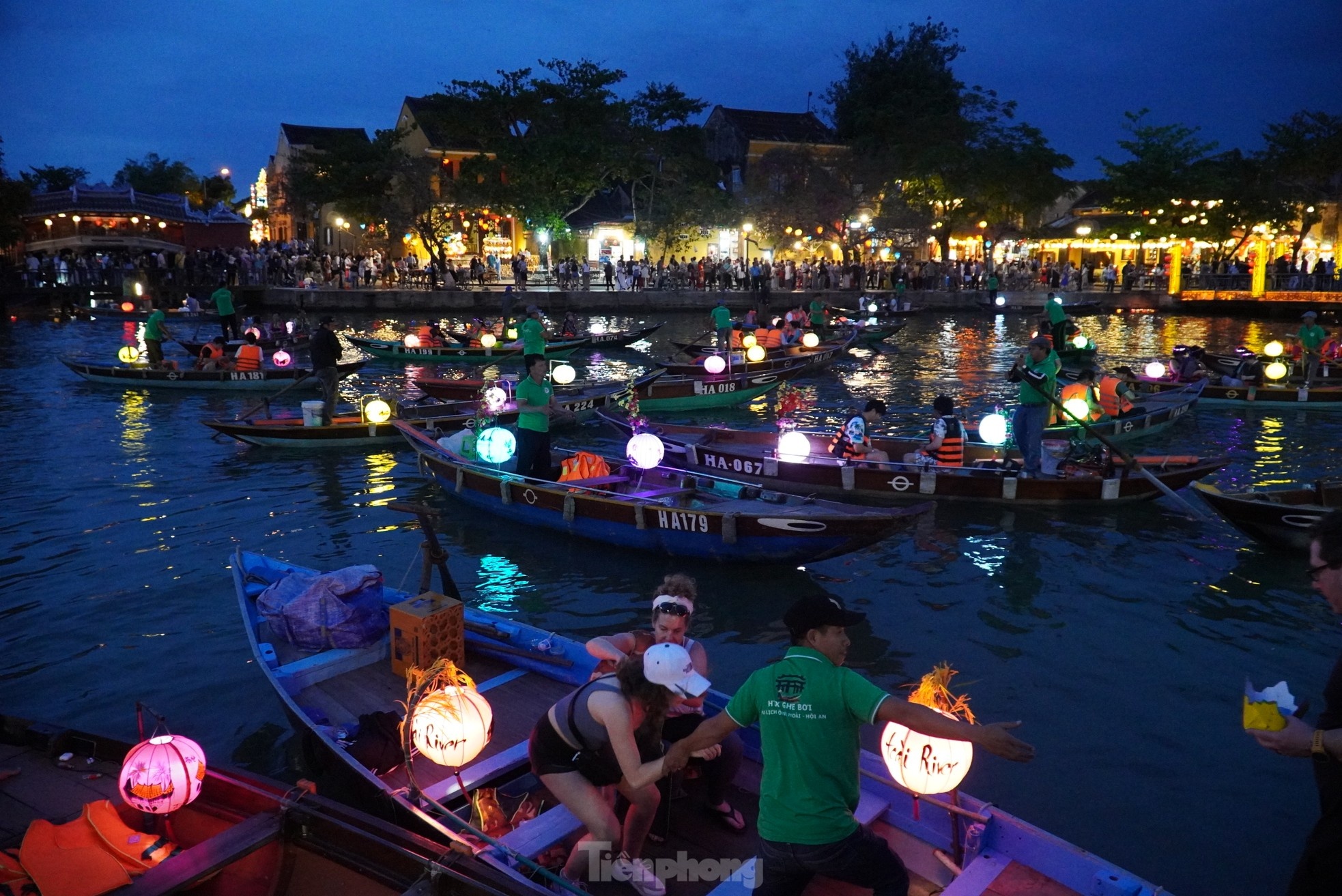 di thuyen Hoi An anh 18