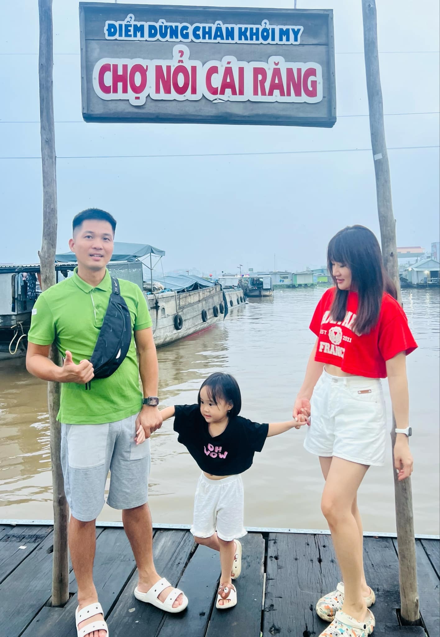 xe du lịch ảnh 8 xe du lich anh 8