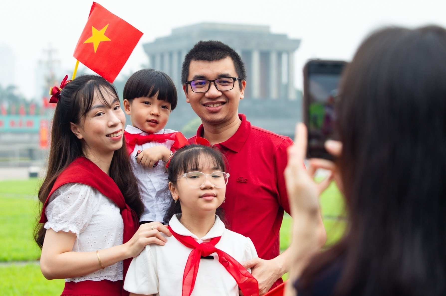 De xuat to chuc le hoi Hoa Binh tai TP.HCM dip 30/4 hang nam hinh anh