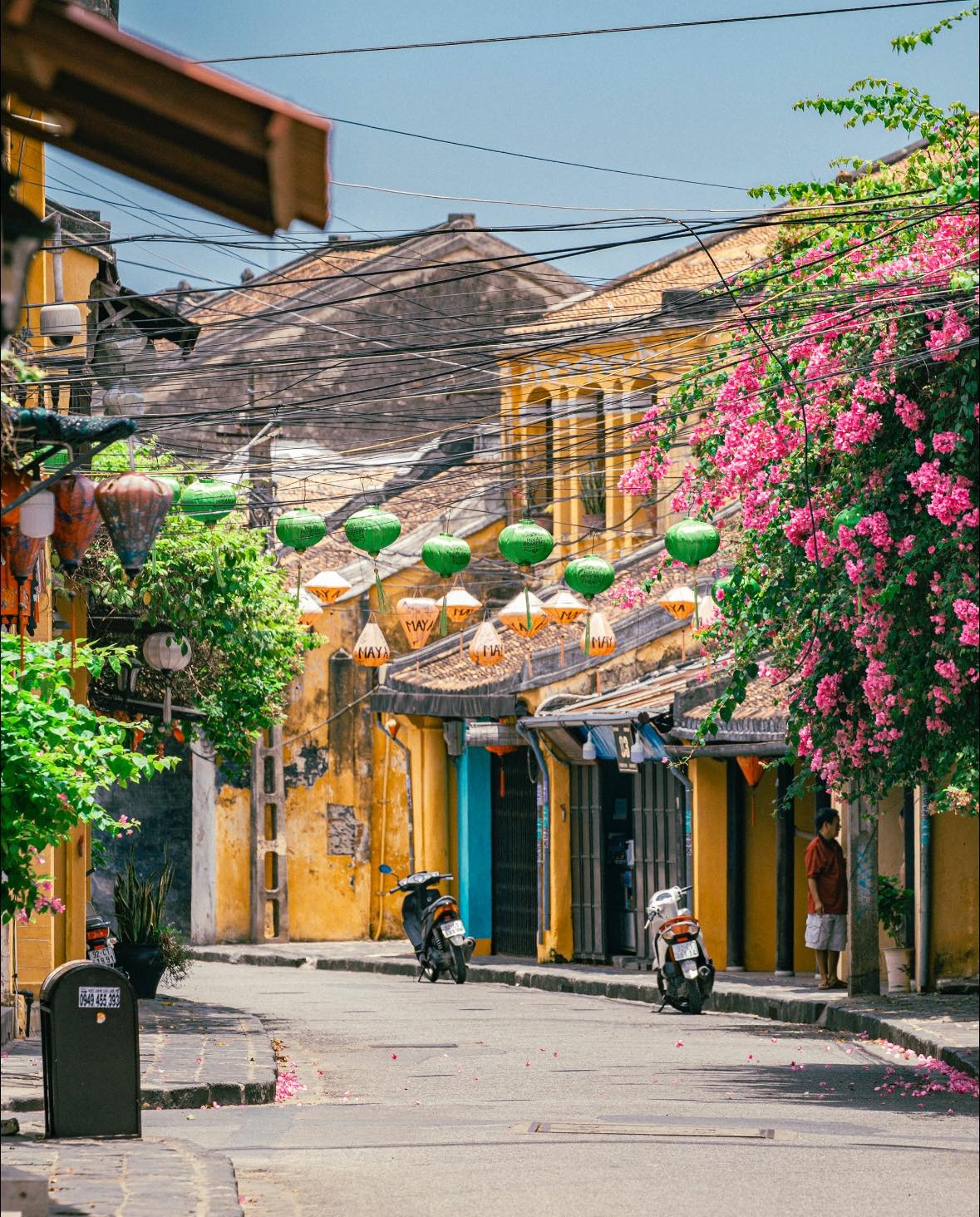 Emirates den Da Nang anh 2