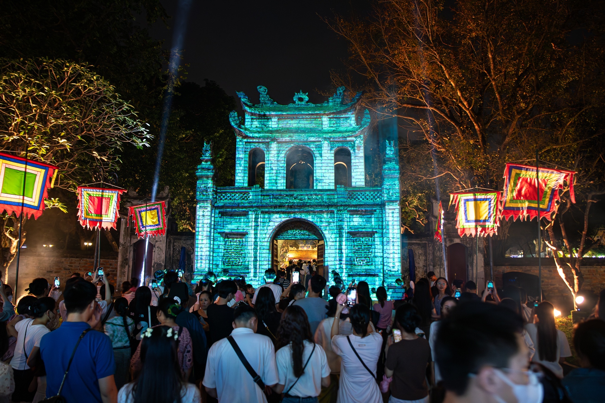Du lich ha noi anh 1