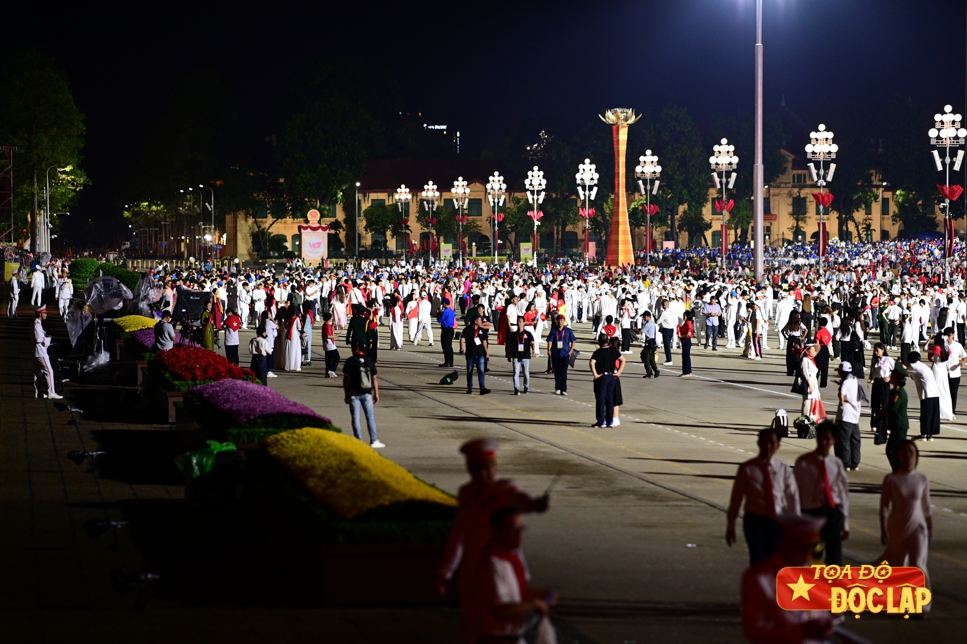 quang truong ba dinh anh 13