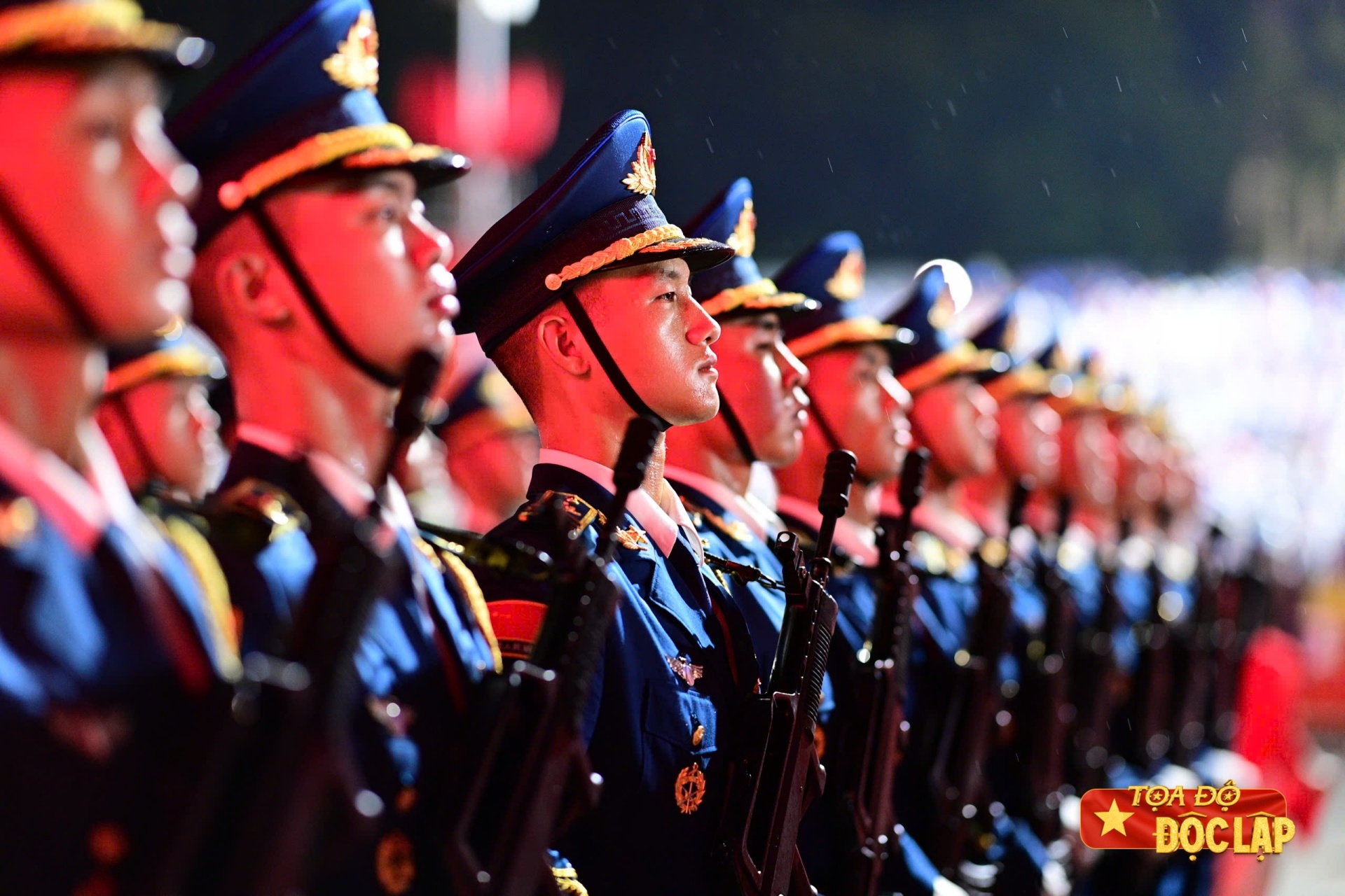 quang truong ba dinh anh 10